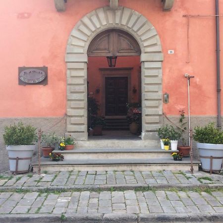 Bed & Breakfast Del Teatro Cagli Buitenkant foto