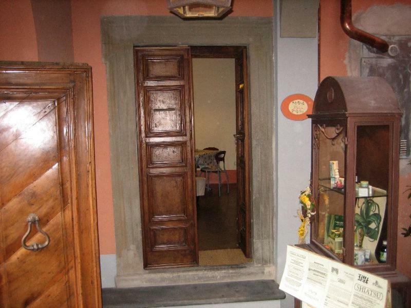 Bed & Breakfast Del Teatro Cagli Buitenkant foto