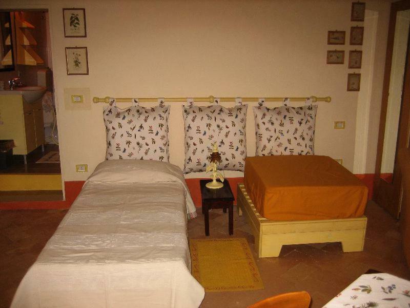 Bed & Breakfast Del Teatro Cagli Buitenkant foto